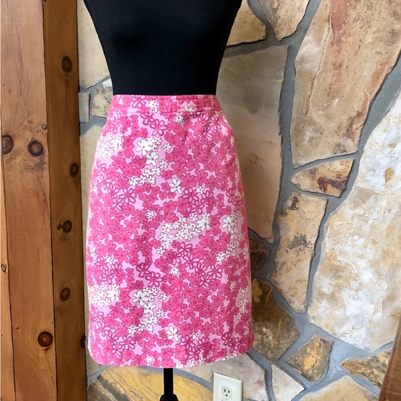 LOFT NWOT Pencil Skirt Floral Pockets Pink White (14) - Picture 3 of 16